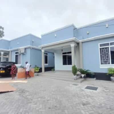 Nyumba ya vyumba vitatu inapangishwa Mjini, Ruvuma