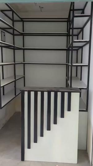Duka linapangishwa Kariakoo Mtaa Wa BGBON, Dar Es Salaam