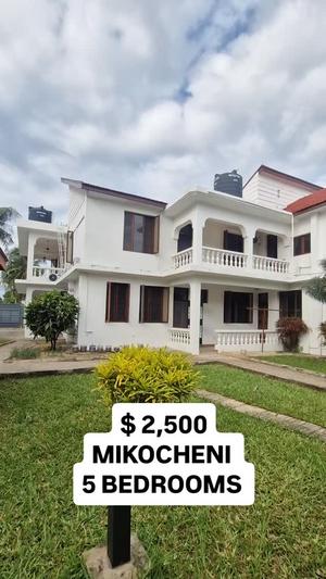 Nyumba ya vyumba vitano inapangishwa Mikocheni, Dar Es Salaam