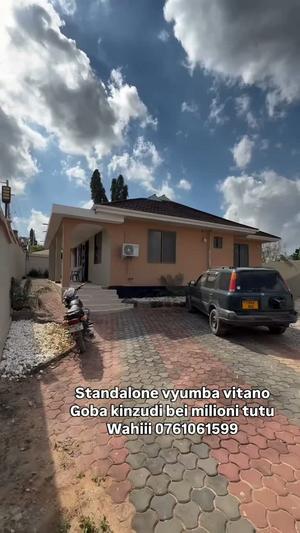 Nyumba ya vyumba vitano inauzwa Goba Kinzudi, Dar Es Salaam Nyumba ya vyumba vitano inauzwa Goba Kinzudi, Dar Es Salaam