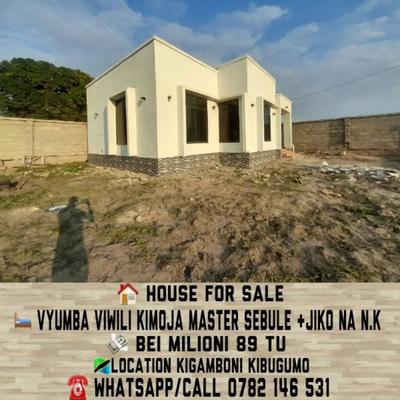 Nyumba ya vyumba viwili inauzwa Kibugumo, Dar Es Salaam (1000 sqm) Nyumba ya vyumba viwili inauzwa Kibugumo, Dar Es Salaam (1000 sqm)