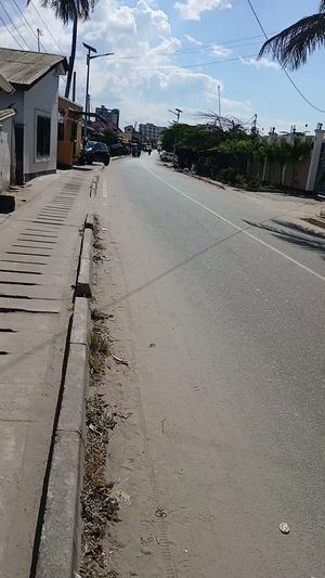 Frame ya Biashara inapangishwa Kinondoni, Dar Es Salaam Frame ya Biashara inapangishwa Kinondoni, Dar Es Salaam