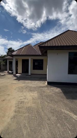 Nyumba/Apartment ya vyumba vitatu inapangishwa Salasala, Dar Es Salaam Nyumba/Apartment ya vyumba vitatu inapangishwa Salasala, Dar Es Salaam