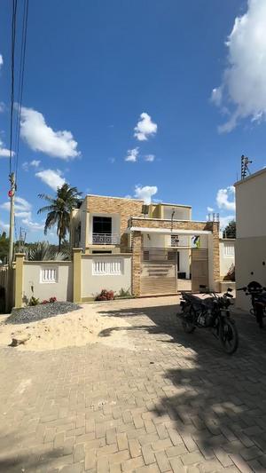 5 Bedrooms House for Rent in Salasala, Dar Es Salaam 5 Bedrooms House for Rent in Salasala, Dar Es Salaam
