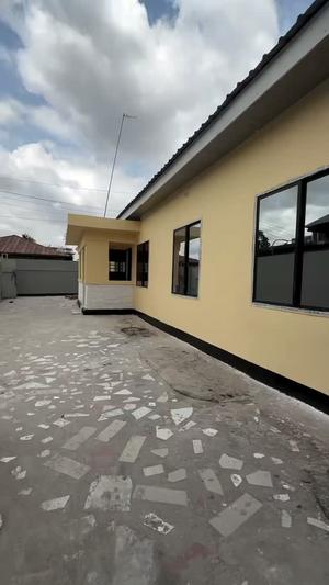 Nyumba/Apartment ya vyumba viwili inapangishwa Sinza Palestina, Dar Es Salaam Nyumba/Apartment ya vyumba viwili inapangishwa Sinza Palestina, Dar Es Salaam