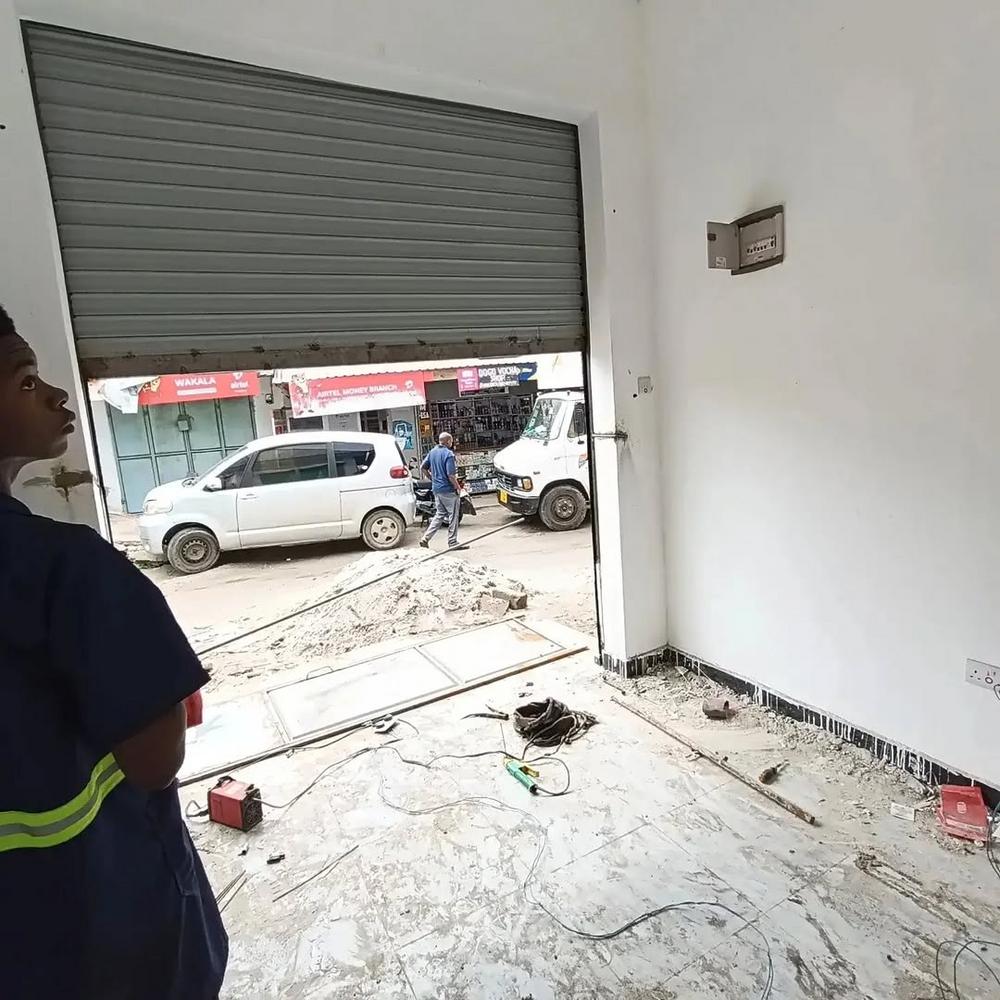 media -4