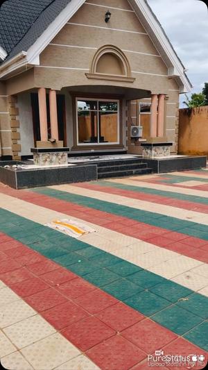 Nyumba ya vyumba vinne inauzwa Mwasenga, Kigoma (1130 sqm) Nyumba ya vyumba vinne inauzwa Mwasenga, Kigoma (1130 sqm)