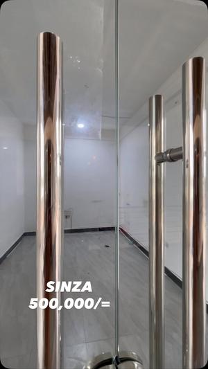 Duka linapangishwa Sinza, Dar Es Salaam