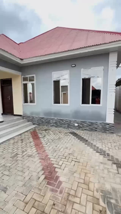 Nyumba ya vyumba vitatu inapangishwa Mawasiliano, Morogoro