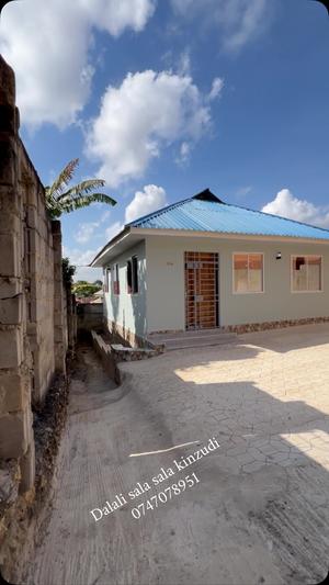 Nyumba ya vyumba vitatu inapangishwa Goba Kinzudi, Dar Es Salaam