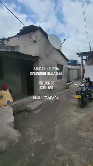 Kiwanja kinauzwa Kinondoni Mkwajuni, Dar Es Salaam (100 sqm)