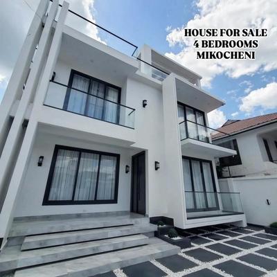 Nyumba ya vyumba vinne inauzwa Mikocheni, Dar Es Salaam (450 sqm)