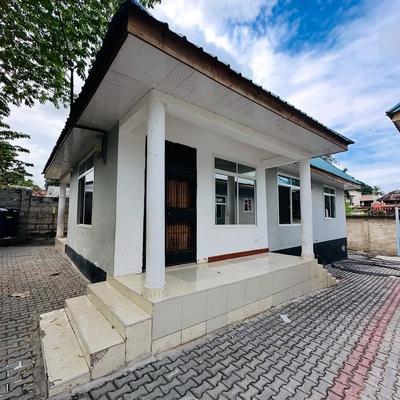 Nyumba/Apartment ya vyumba vitatu inapangishwa Tabata Kinyerezi, Dar Es Salaam