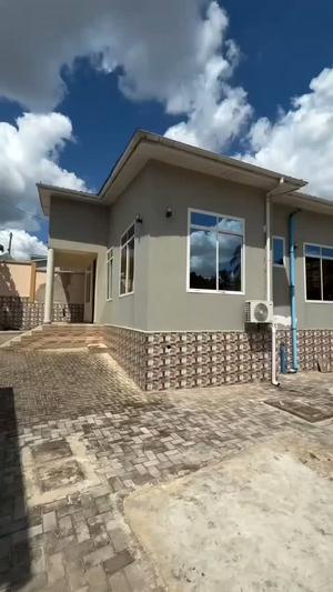 Nyumba/Apartment ya vyumba viwili inapangishwa Goba Njia Nne, Dar Es Salaam Nyumba/Apartment ya vyumba viwili inapangishwa Goba Njia Nne, Dar Es Salaam