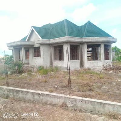 4 Bedrooms House for Sale in Amani Gomvu, Kigamboni, Dar Es Salaam (900 sqm)