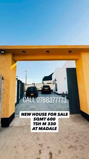 Nyumba ya vyumba vitatu inauzwa Madale, Dar Es Salaam (600 sqm)