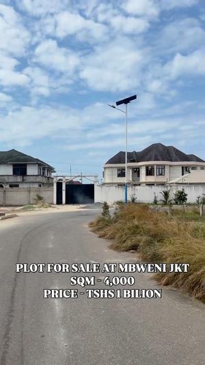 Kiwanja kinauzwa Mbweni Jkt, Dar Es Salaam (4000 sqm) Kiwanja kinauzwa Mbweni Jkt, Dar Es Salaam (4000 sqm)