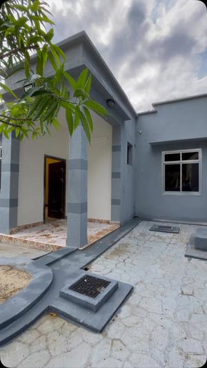 Nyumba ya vyumba viwili inapangishwa Makongo Juu, Dar Es Salaam Nyumba ya vyumba viwili inapangishwa Makongo Juu, Dar Es Salaam