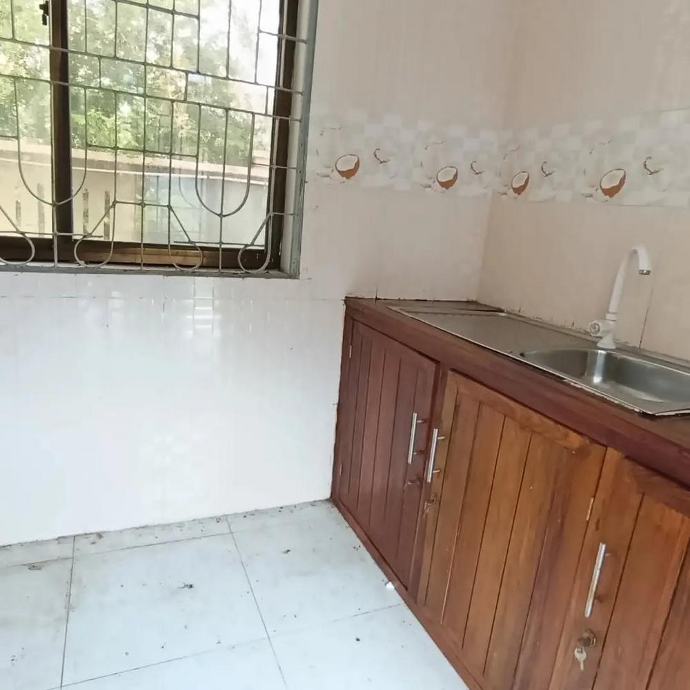 media -6