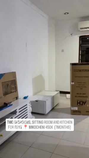 Nyumba ya vyumba viwili inapangishwa Mikocheni, Dar Es Salaam