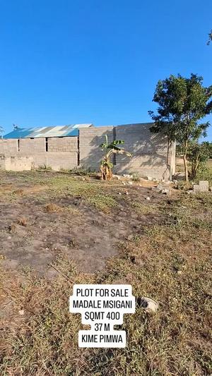 Kiwanja kinauzwa Madale Msigani, Dar Es Salaam (400 sqm)