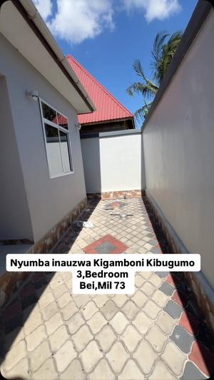 3 Bedrooms House for Sale in Mjimwema Kibugumo, Dar Es Salaam (400 sqm) 3 Bedrooms House for Sale in Mjimwema Kibugumo, Dar Es Salaam (400 sqm)