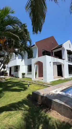 Villa ya vyumba vitano inauzwa Mbezi Beach, Dar Es Salaam (1300 sqm) Villa ya vyumba vitano inauzwa Mbezi Beach, Dar Es Salaam (1300 sqm)