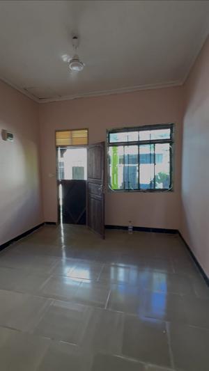 Nyumba ya chumba kimoja inapangishwa Kigamboni Darajani, Dar Es Salaam Nyumba ya chumba kimoja inapangishwa Kigamboni Darajani, Dar Es Salaam