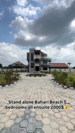 Nyumba ya vyumba vitano inapangishwa Bahari Beach, Dar Es Salaam Nyumba ya vyumba vitano inapangishwa Bahari Beach, Dar Es Salaam