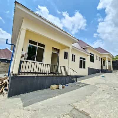 3 Bedrooms Apartment for Rent in Kimara Temboni, Dar Es Salaam