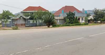 Nyumba (Furnished) ya vyumba vitano inauzwa Mkolani, Mwanza (1000 sqm) Nyumba (Furnished) ya vyumba vitano inauzwa Mkolani, Mwanza (1000 sqm)