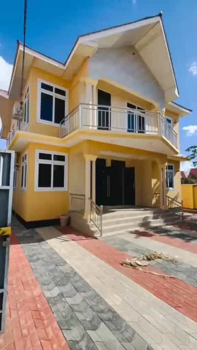 6 Bedrooms House for Rent in Ilazo, Dodoma
