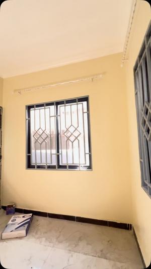 Nyumba ya chumba kimoja inapangishwa Kigamboni Kisiwani, Dar Es Salaam Nyumba ya chumba kimoja inapangishwa Kigamboni Kisiwani, Dar Es Salaam