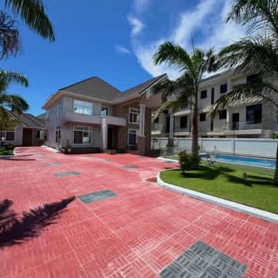 Nyumba ya vyumba vitano inauzwa Mbweni Jkt, Dar Es Salaam