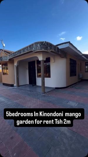Nyumba ya vyumba vitano inapangishwa Kinondoni, Mango Garden, Dar Es Salaam Nyumba ya vyumba vitano inapangishwa Kinondoni, Mango Garden, Dar Es Salaam
