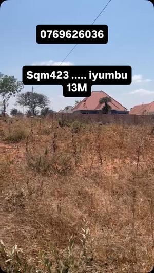 Kiwanja kinauzwa Iyumbu Mwinyi, Dodoma (421 sqm) Kiwanja kinauzwa Iyumbu Mwinyi, Dodoma (421 sqm)