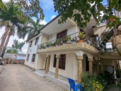 Apartment ya vyumba vitatu inapangishwa Kimara Korogwe, Dar Es Salaam