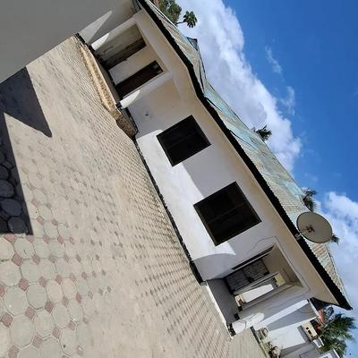 Nyumba ya vyumba vitatu inauzwa Mbezi Beach Jogoo, Dar Es Salaam (300 sqm)
