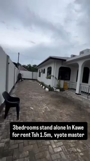 Nyumba ya vyumba vitatu inapangishwa Kawe, Dar Es Salaam Nyumba ya vyumba vitatu inapangishwa Kawe, Dar Es Salaam