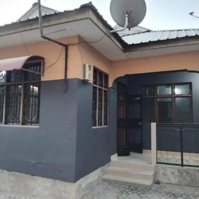 Nyumba ya vyumba vitatu inapangishwa Kimara Temboni, Dar Es Salaam Nyumba ya vyumba vitatu inapangishwa Kimara Temboni, Dar Es Salaam