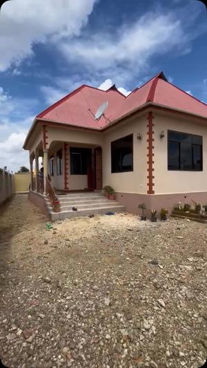 4 Bedrooms House for Sale in Michese, Dodoma (600 sqm) 4 Bedrooms House for Sale in Michese, Dodoma (600 sqm)