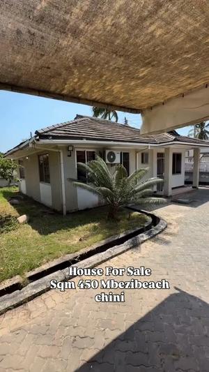 Nyumba ya vyumba viwili inauzwa Mbezi Beach, Dar Es Salaam (450 sqm)