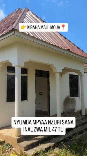 Nyumba ya vyumba vitatu inauzwa Kibaha Maili Moja, Pwani (700 sqm)