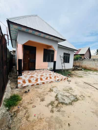 Nyumba ya vyumba vitatu inauzwa Msongola, Dar Es Salaam