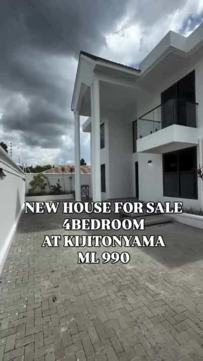 Nyumba ya vyumba vinne inauzwa Kijitonyama, Dar Es Salaam (400 sqm)