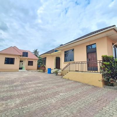 Apartment ya vyumba viwili inapangishwa Kimara Temboni, Dar Es Salaam Apartment ya vyumba viwili inapangishwa Kimara Temboni, Dar Es Salaam