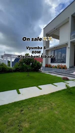 Nyumba ya vyumba vitano inauzwa Kigamboni, Dar Es Salaam Nyumba ya vyumba vitano inauzwa Kigamboni, Dar Es Salaam