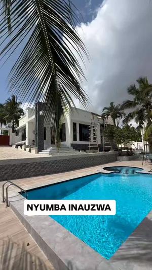 Nyumba ya vyumba vitatu inauzwa Goba Center, Dar Es Salaam (1200 sqm)