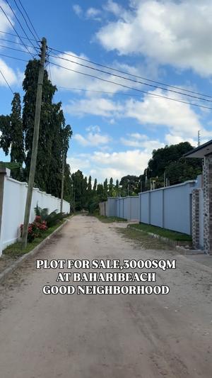 Kiwanja kinauzwa Baharibeach, Dar Es Salaam sqm 3000 Kiwanja kinauzwa Baharibeach, Dar Es Salaam sqm 3000