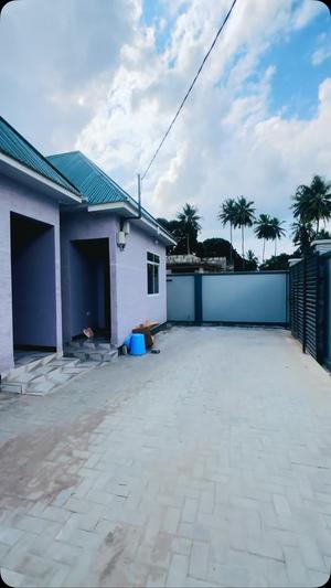 Nyumba ya chumba kimoja inapangishwa Kibada (GSM), Dar Es Salaam Nyumba ya chumba kimoja inapangishwa Kibada (GSM), Dar Es Salaam